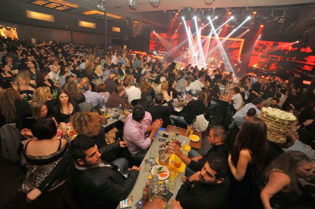 Τουριστικά γραφεία φέρνουν Ισραηλινούς και Κύπριους στα μπουζούκια