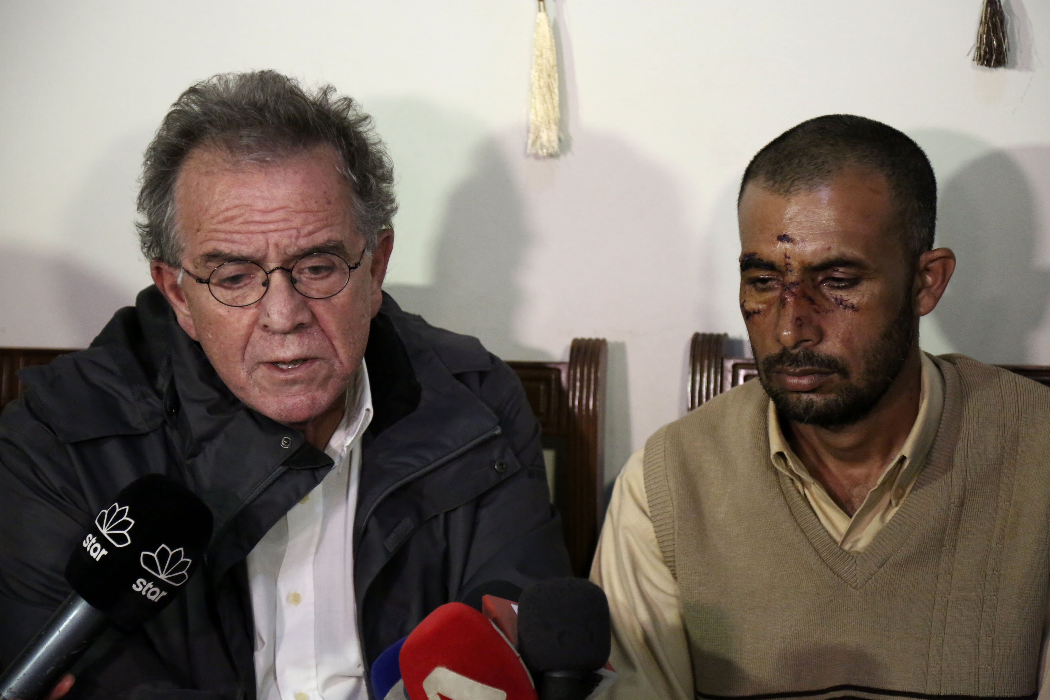 Μουζάλας: Στημένες με ρατσιστικά κίνητρα οι επιθέσεις στον Ασπρόπυργο