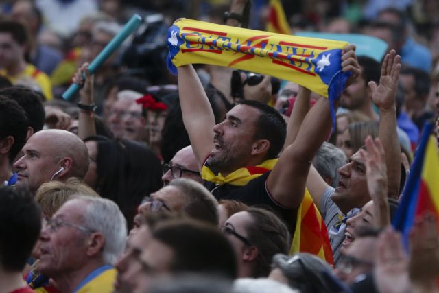 Καταλονία: Συμβολική πράξη η κήρυξη της ανεξαρτησίας