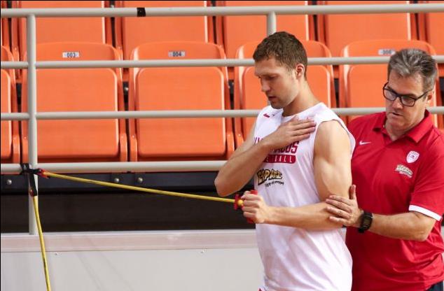 Τραυματίστηκε και στο Στρέλνιεκς, αμφίβολος με Μάλαγα