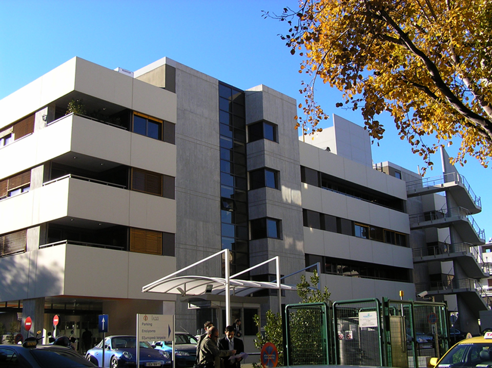 Την Ιασώ General θέλει να εξαγοράσει η Hellenic Healthcare