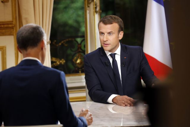 Μακρόν: Επιμόρφωση ανέργων για αποτελεσματική αντιμετώπιση της ανεργίας