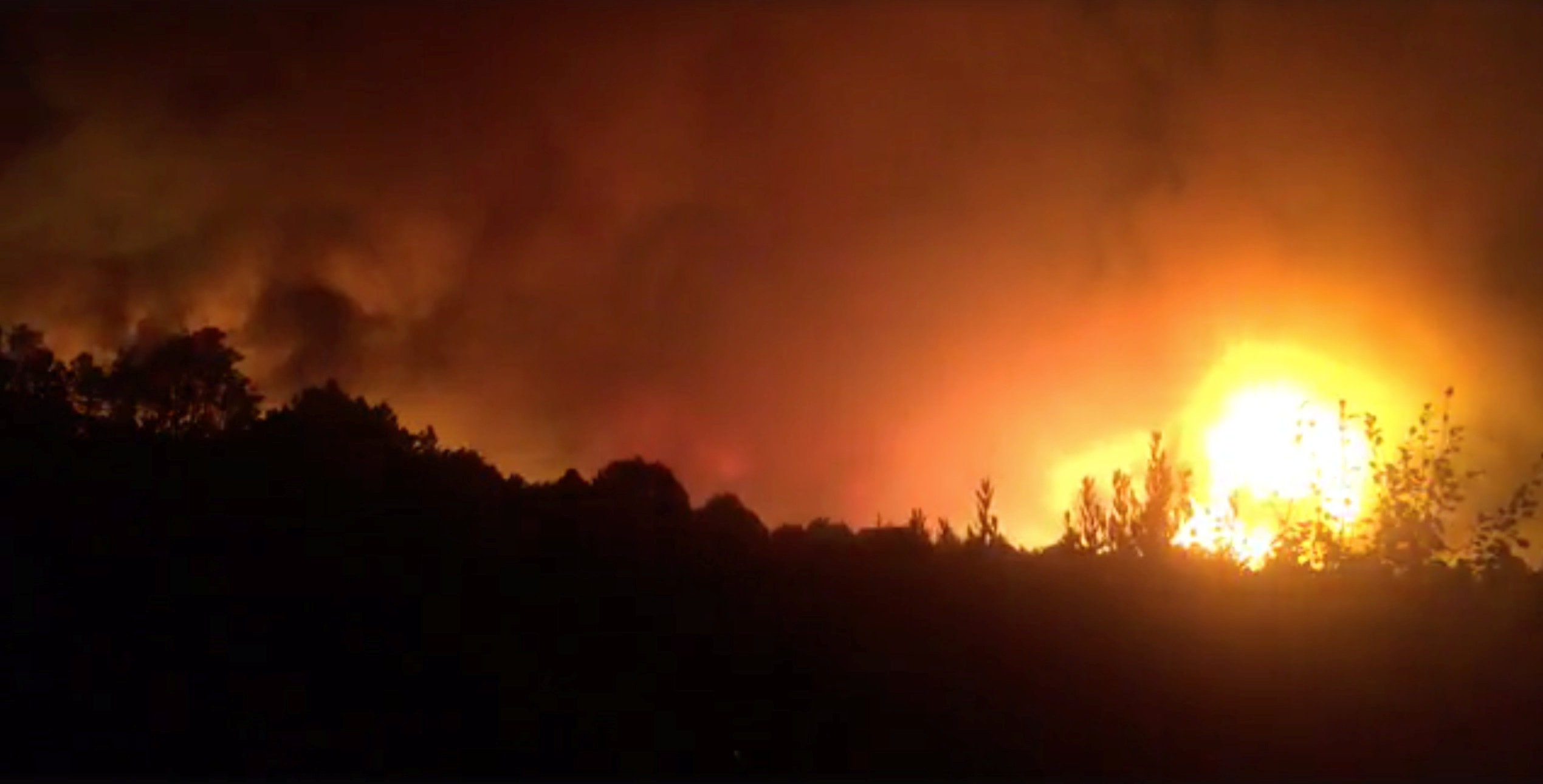 Στους 31 οι νεκροί από τις πυρκαγιές σε Πορτογαλία και Ισπανία, για «εμπρησμό» μιλά ο Ραχόι