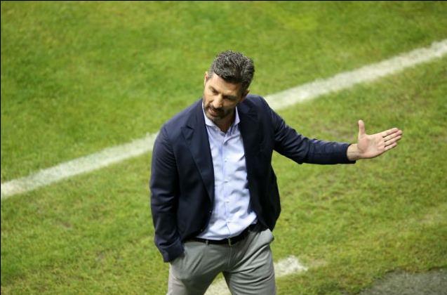 Ουζουνίδης: «Καθαρό το πέναλτι, δεν υπήρχε οφ σάιν του Περόνε»