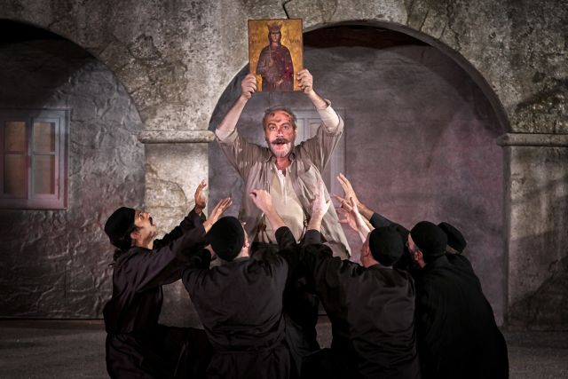 O Αλέξης Ζορμπάς από τις 20 Οκτωβρίου στο θέατρο ΒΕΜΠΟ