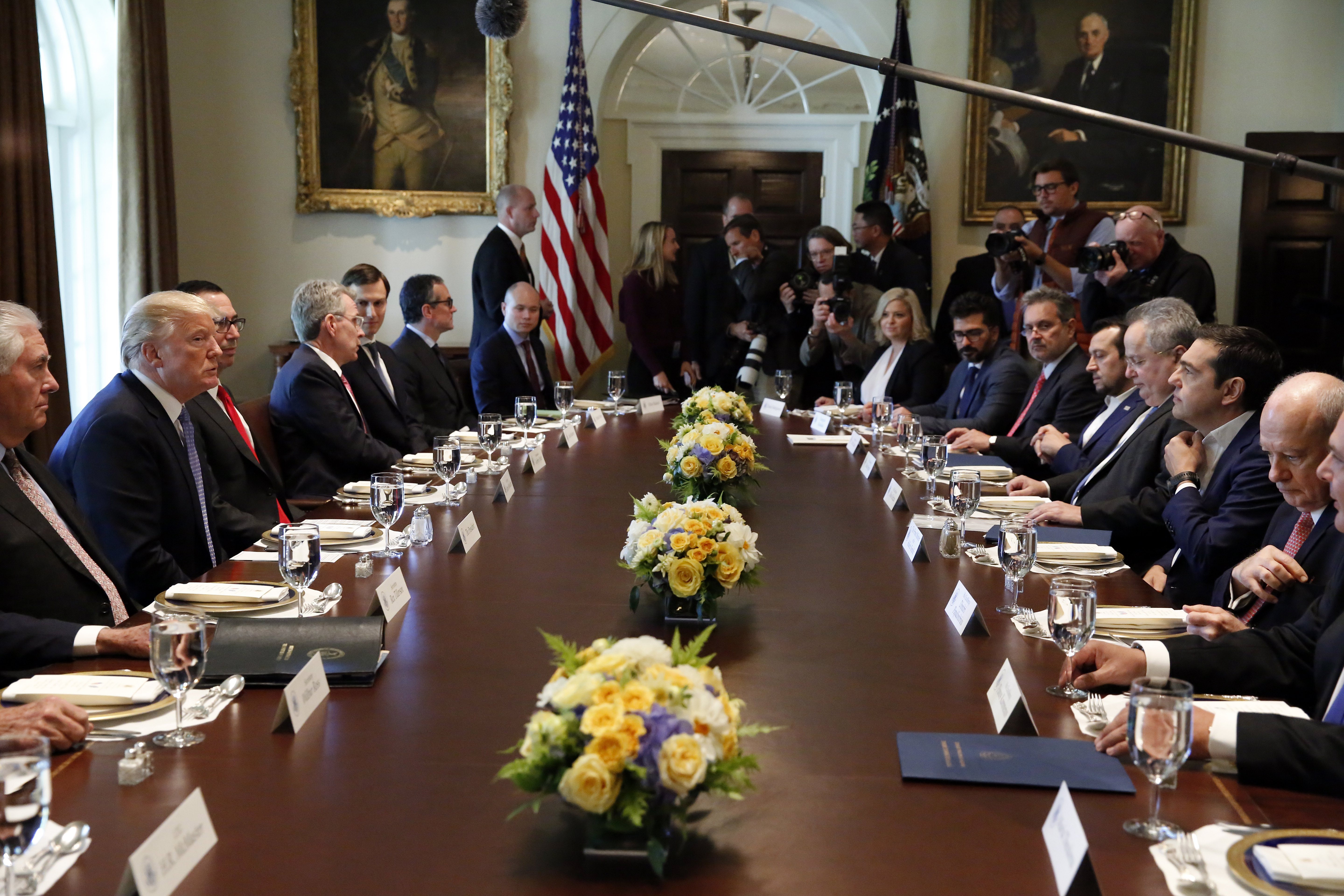 Με τον αντιπρόεδρο Πενς συναντάται σήμερα ο Αλ.Τσίπρας