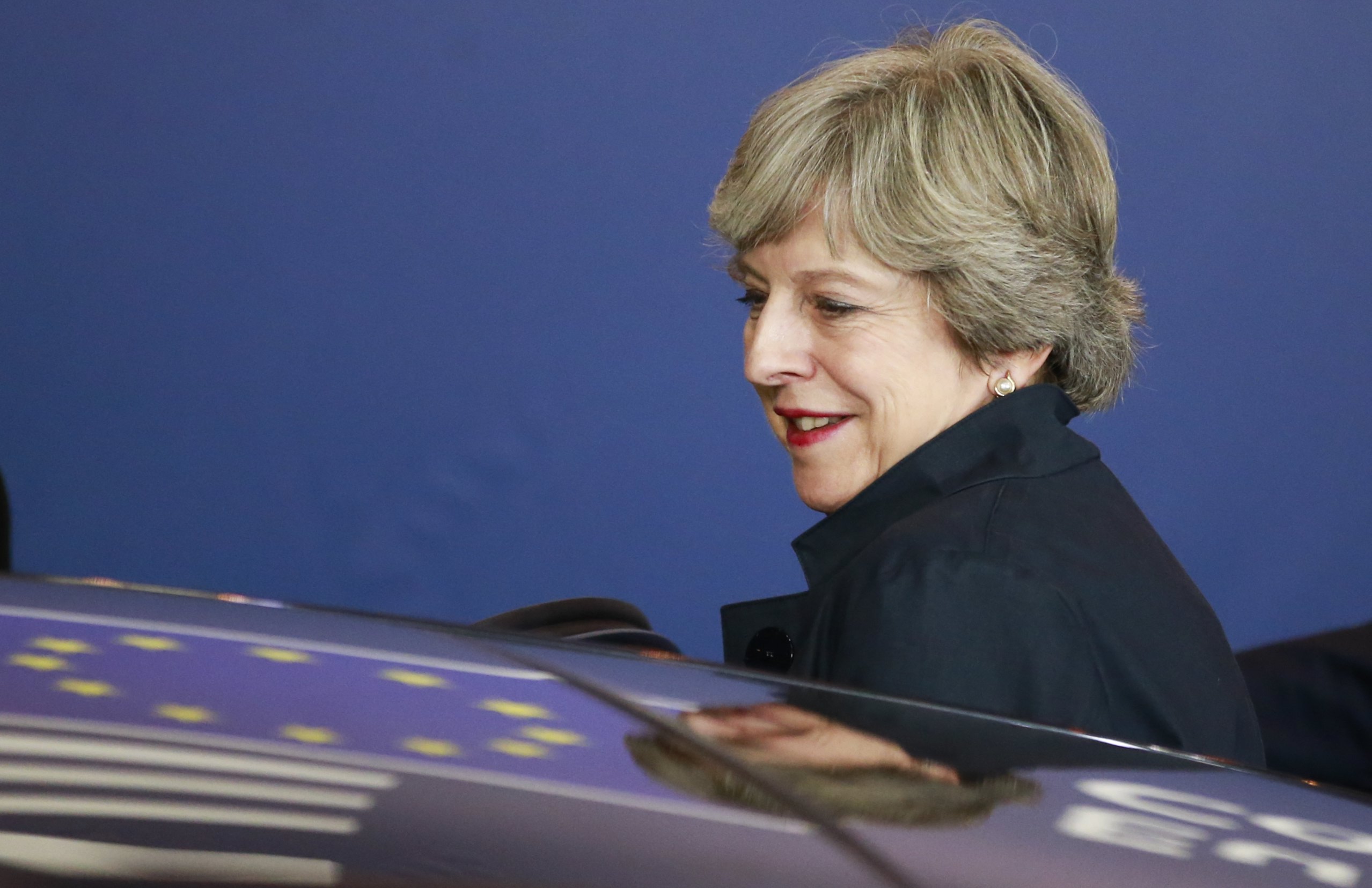 Τερέζα Μέι: Θέλω να μείνουν οι Έλληνες στη Βρετανία