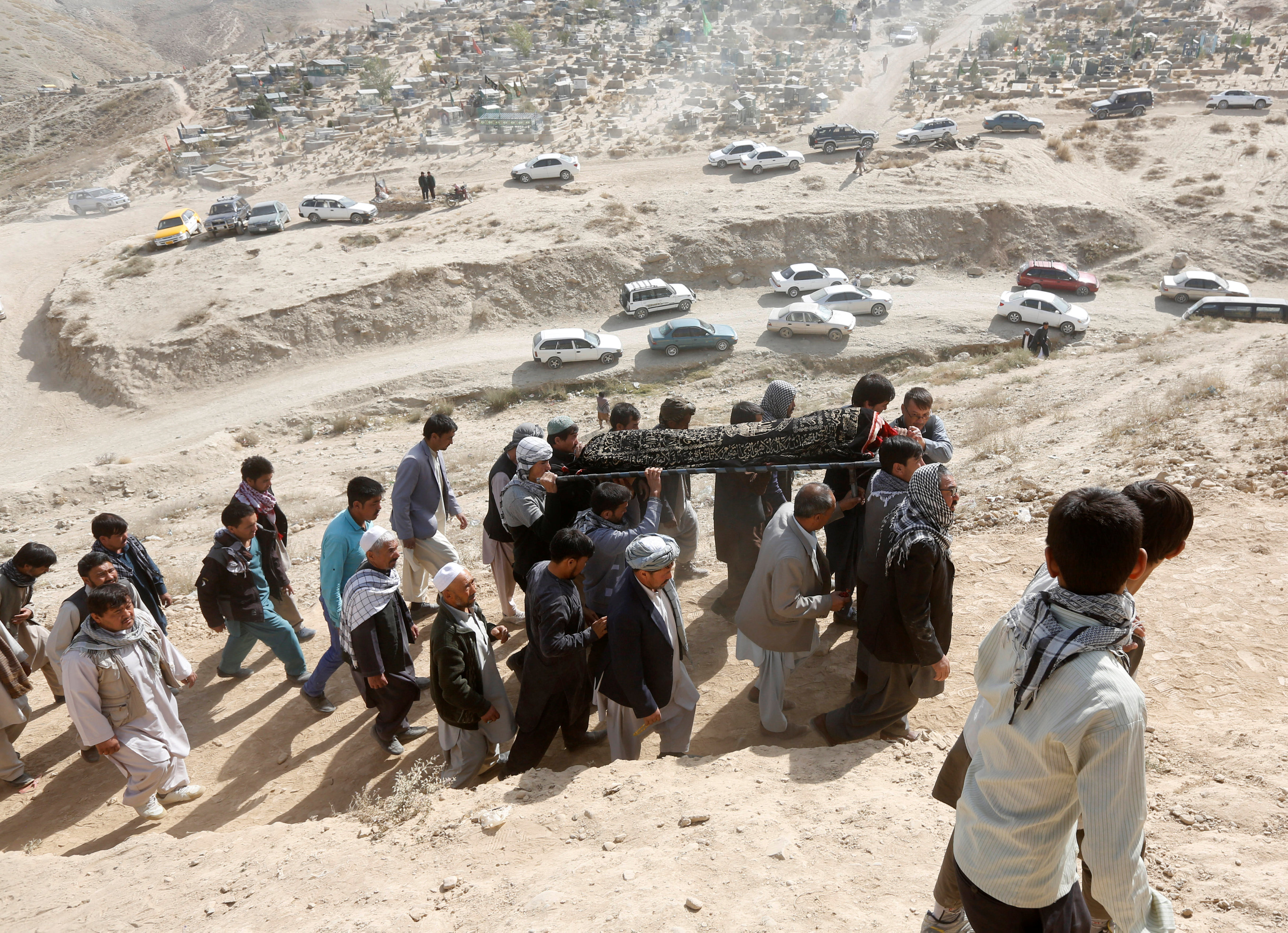 Αφγανιστάν: Τουλάχιστον 15 νεκροί από νέα τρομοκρατική επίθεση