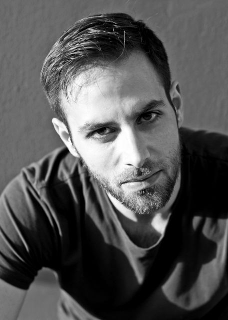 Ο Δημήτρης Γεωργιάδης μιλά στο in.gr για τη «Μόλλυ Σουήνη»