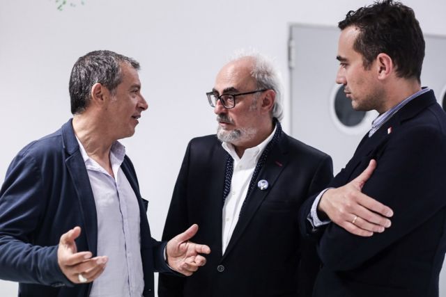 Θεοδωράκης: Η κοινωνία δεν θέλει ψεύτικες υποσχέσεις