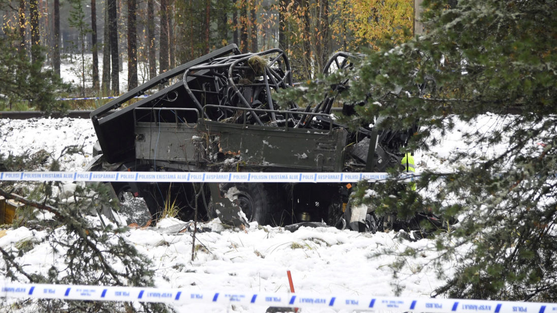 Φινλανδία: Τέσσερις νεκροί από σύγκρουση τρένου με όχημα του στρατού [Βίντεο]