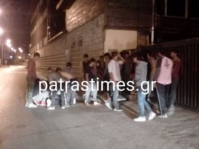 Αιματηρή επίθεση κατά μεταναστών στο νέο λιμάνι της Πάτρας
