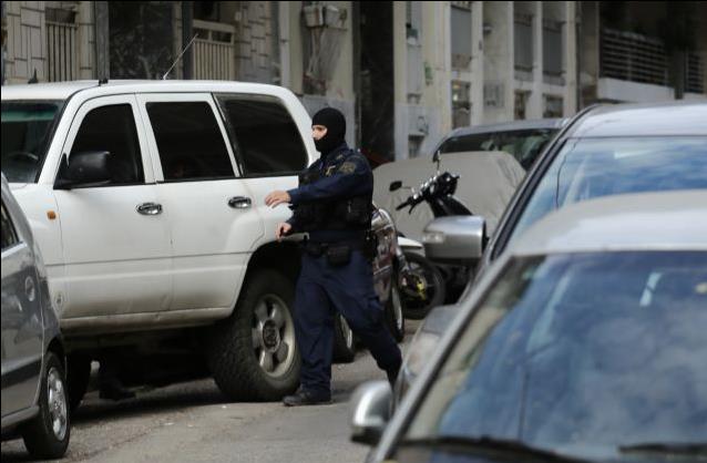 Μία σύλληψη για τη βόμβα σε Παπαδήμο και τα τρομοδέματα