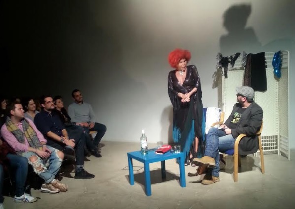 Παράσταση με ελληνίδα τρανς πρωταγωνίστρια στο Λονδίνο