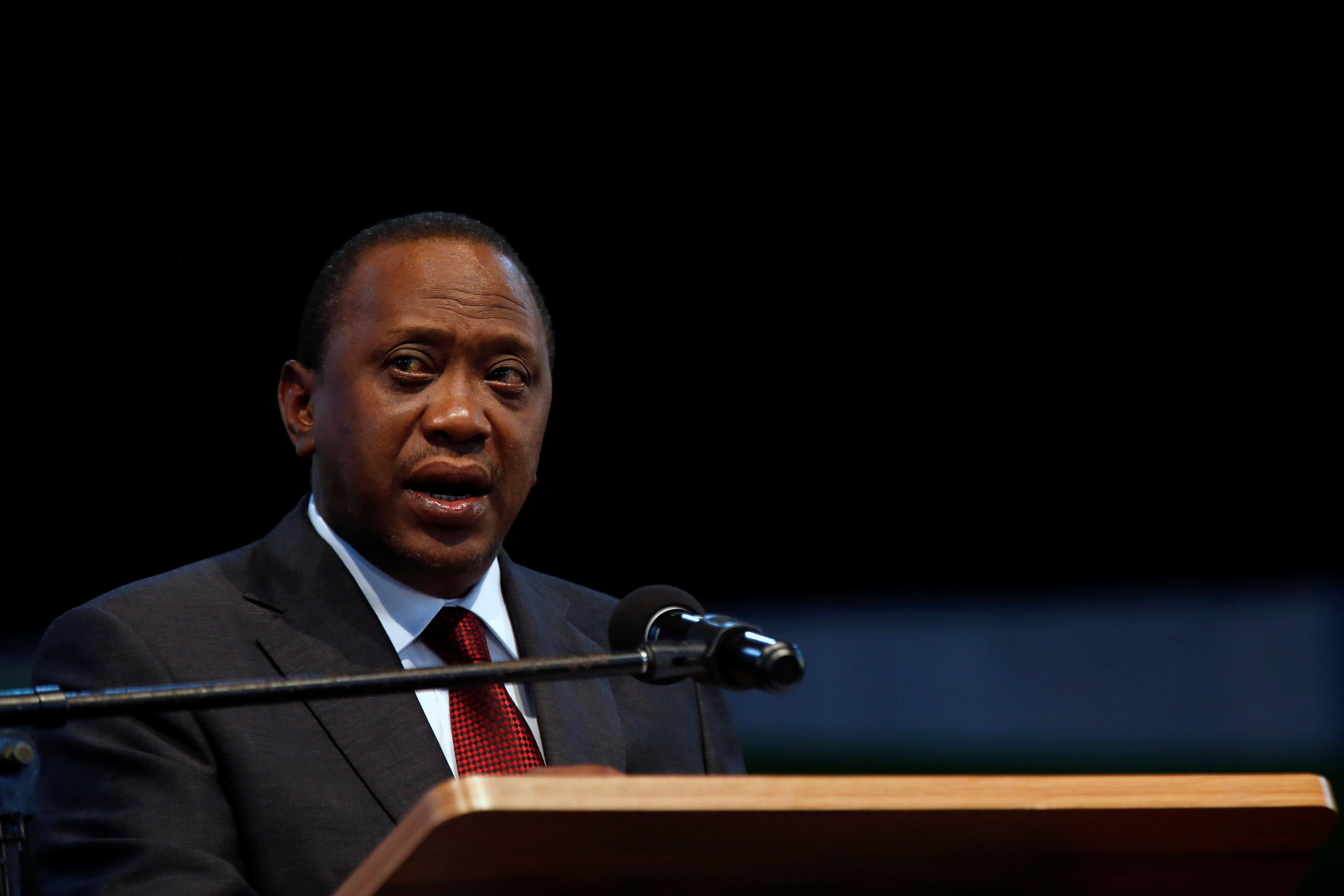 Κένυα: Με ποσοστό 98% ο Κενυάτα επανεκλέγεται πρόεδρος