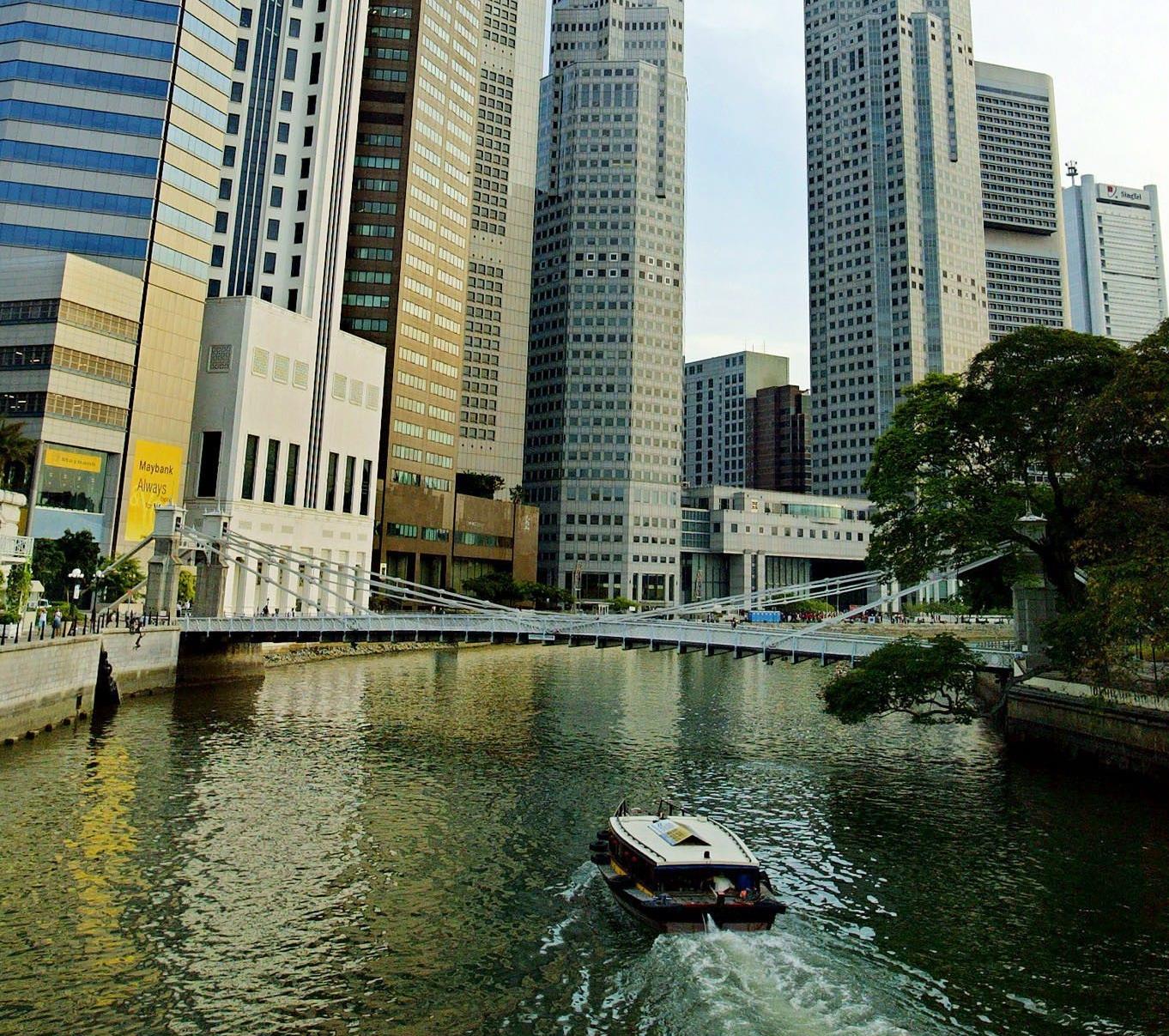 Σιγκαπούρη: Δύο συλλήψεις που συνδέονται με τρομοκρατία