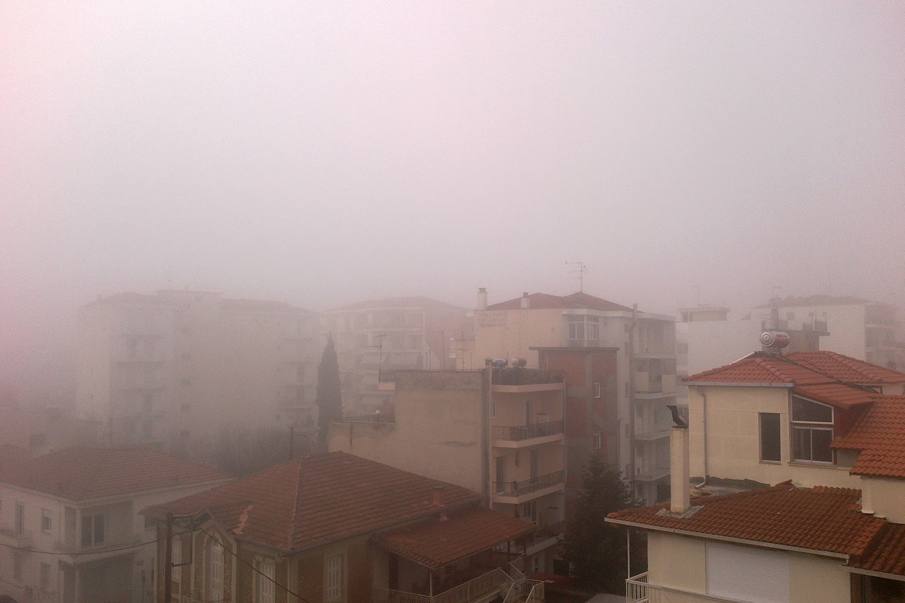 Βόλος: Στα ύψη η αιθαλομίχλη – Συστάσεις προστασίας της υγείας