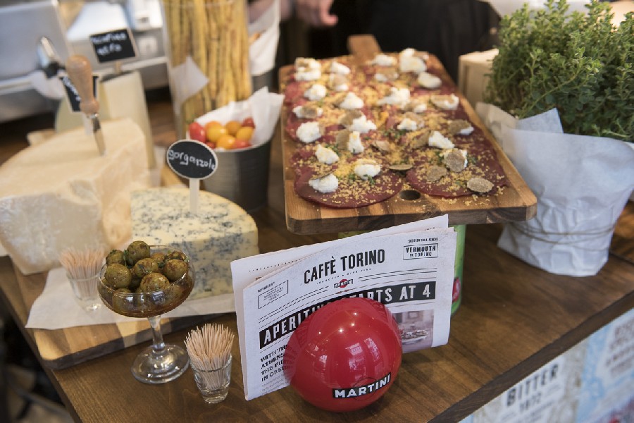 Το πρώτο Negroni Bar στην Ελλάδα είναι γεγονός