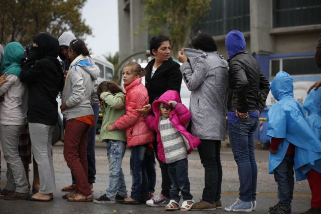 Τέλος στην πολιτική περιορισμού των προσφύγων ζητούν ΜΚΟ