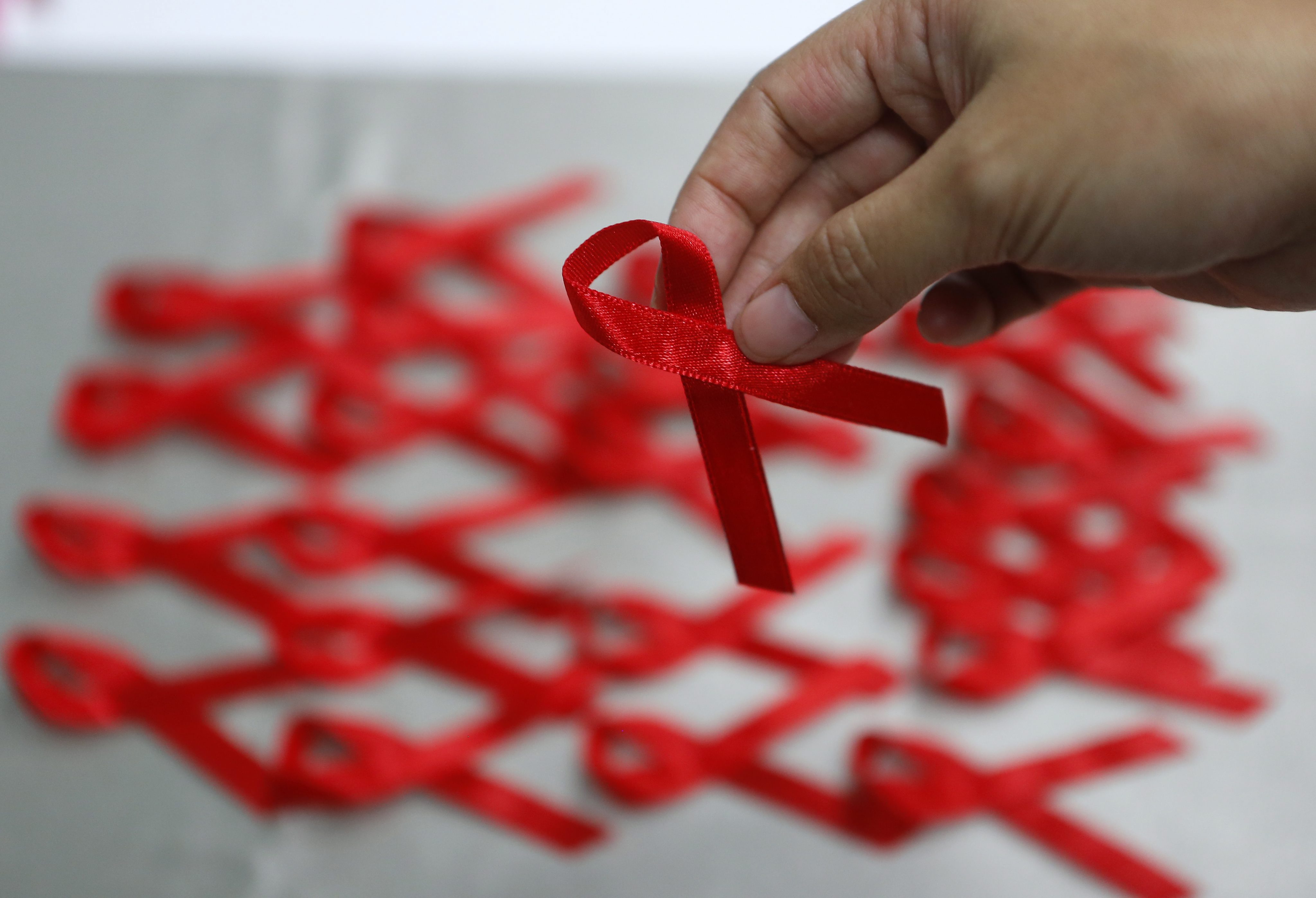 ΠΟΥ: Ο HIV εξαπλώνεται ανησυχητικά γρήγορα στην Ευρώπη