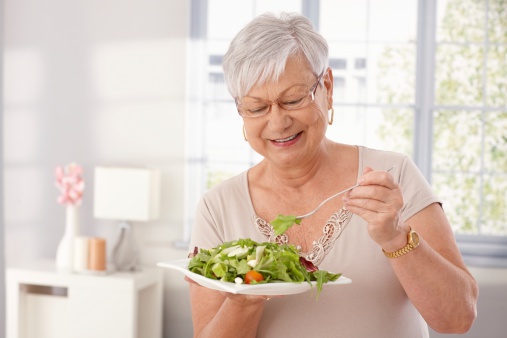 Η υγιεινή διατροφή «όχημα» για υγιή γήρανση