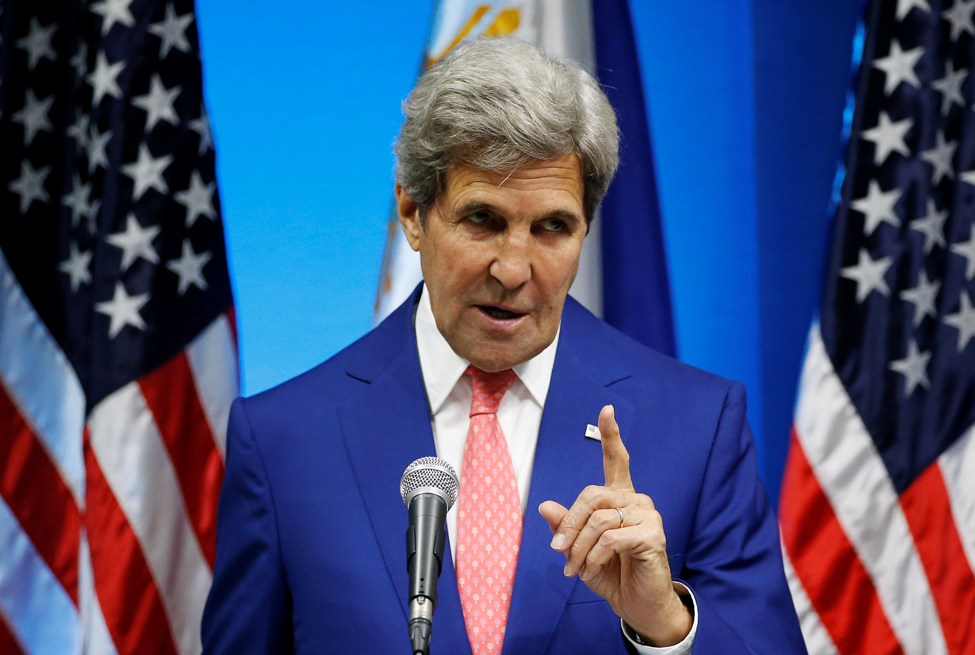 Κέρι καλεί Κονγκρέσο να μη διαλύσει τη συμφωνία με το Ιράν