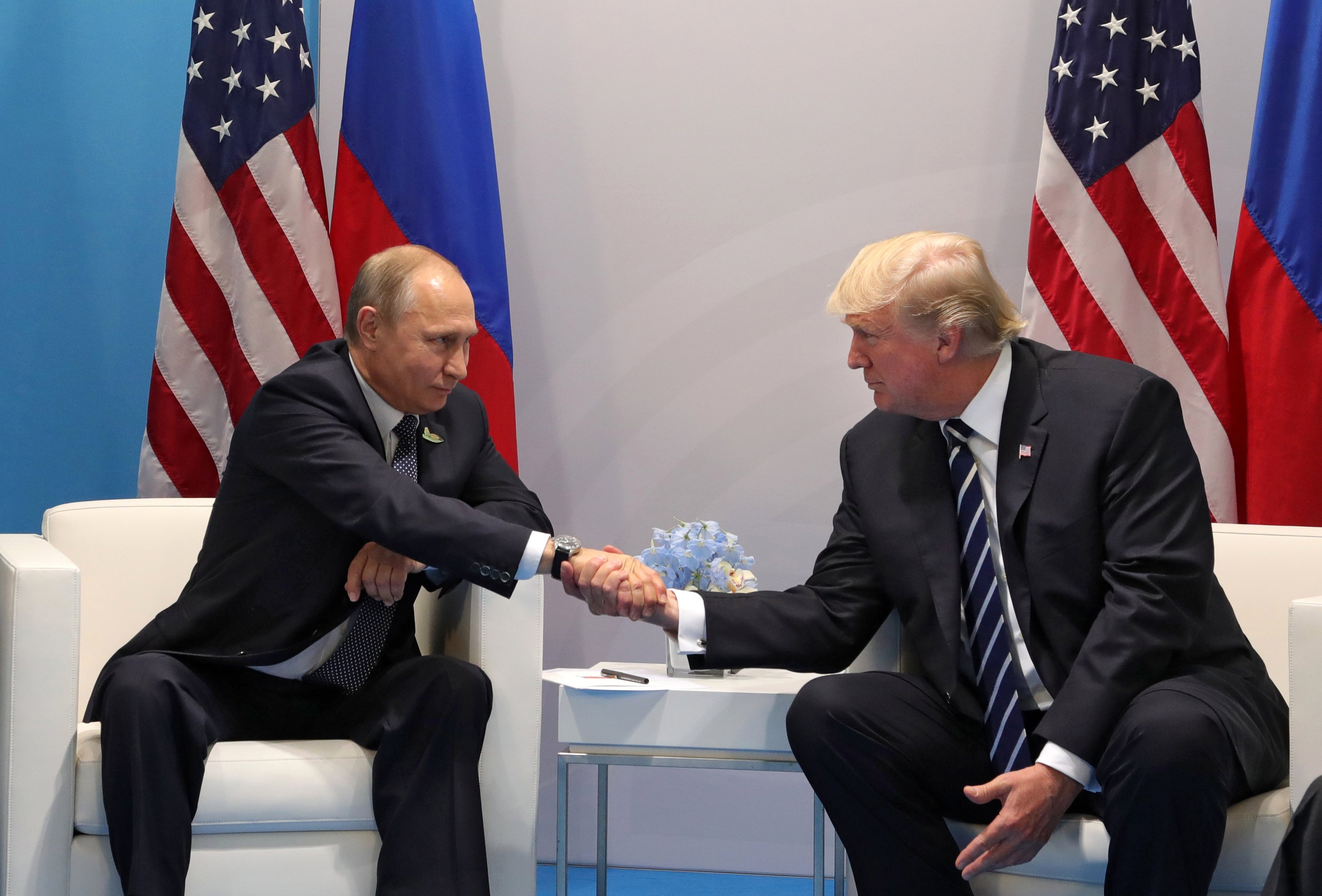 Πιθανή συνάντηση Τραμπ – Πούτιν
