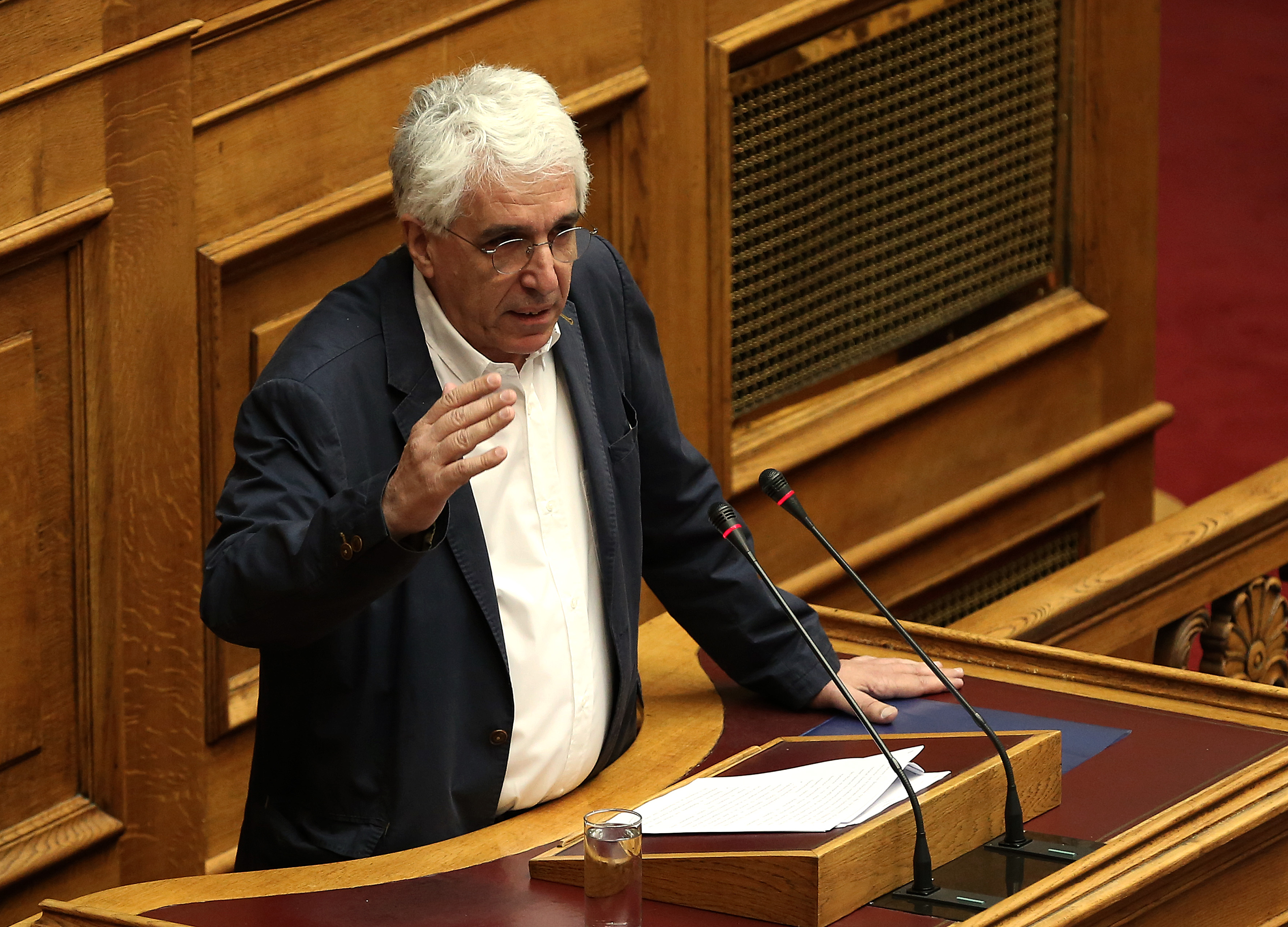 Παρασκευόπουλος: Να καταργηθεί ο νόμος μου για αποφυλακίσεις
