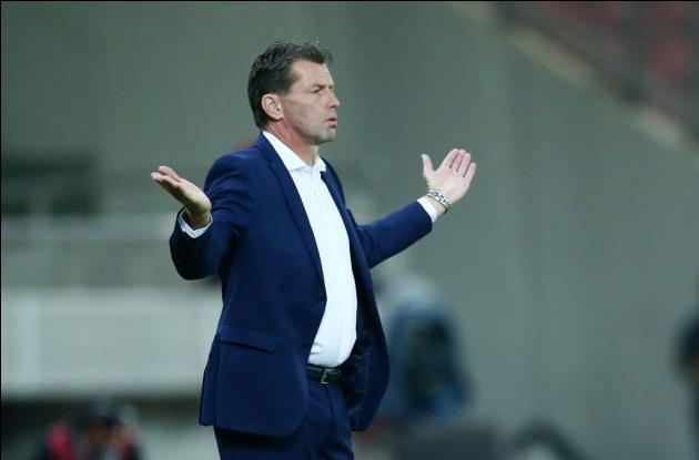 Σκίμπε: Δεν είναι σωστή η τιμωρία του Μανωλά από τη FIFA