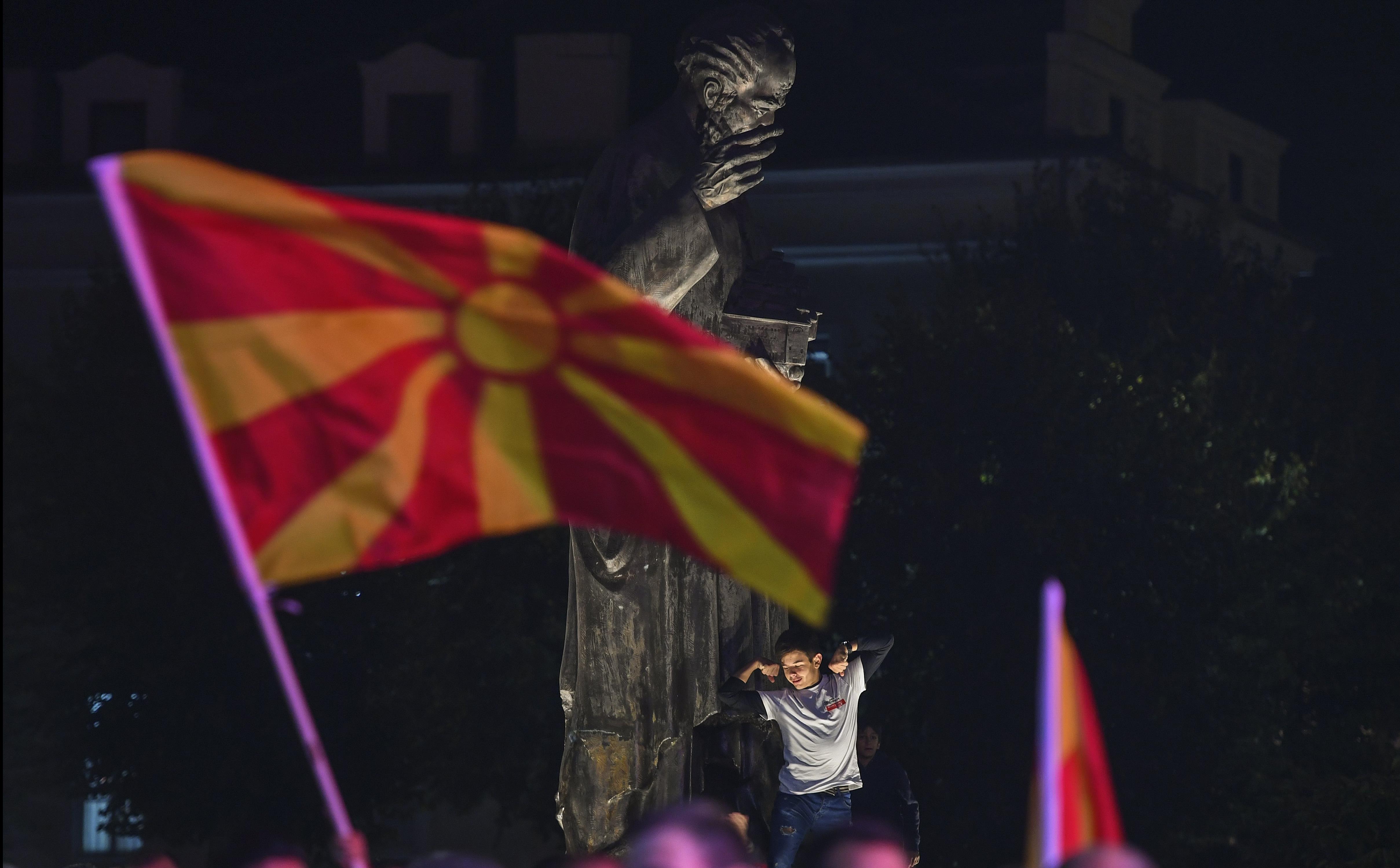 ΠΓΔΜ: Σχέδια για μετονομασία του αεροδρομίου των Σκοπίων