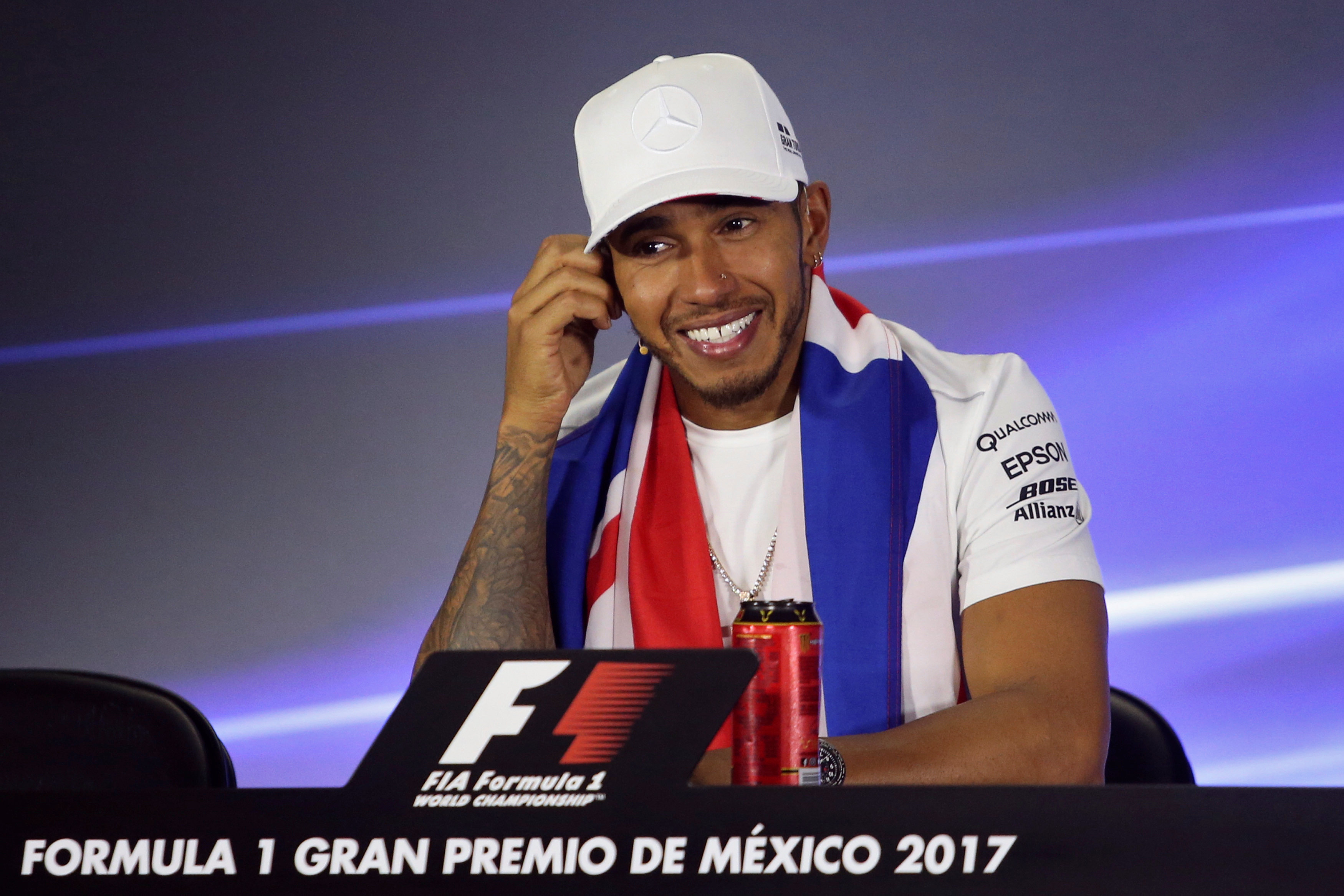 Ο Χάμιλτον στη λίστα των «Paradise Papers»