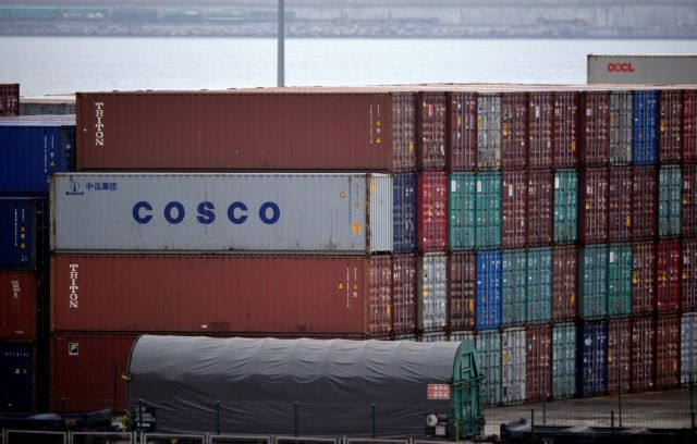 Cosco: Αντιδρά στο αίτημα για επιπλέον προσλήψεις στον ΟΛΠ