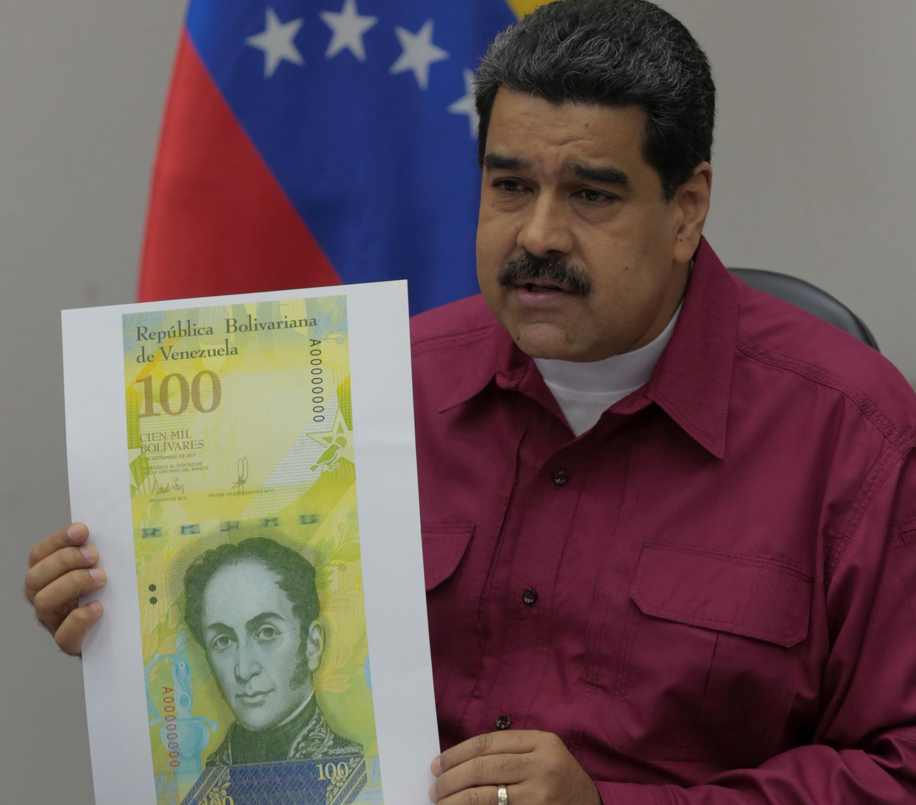 Νέο μεγαλύτερο χαρτονόμισμα παρουσίασε ο Μαδούρο