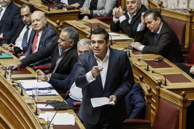 Την τακτική της πόλωσης επαναφέρει η κυβέρνηση