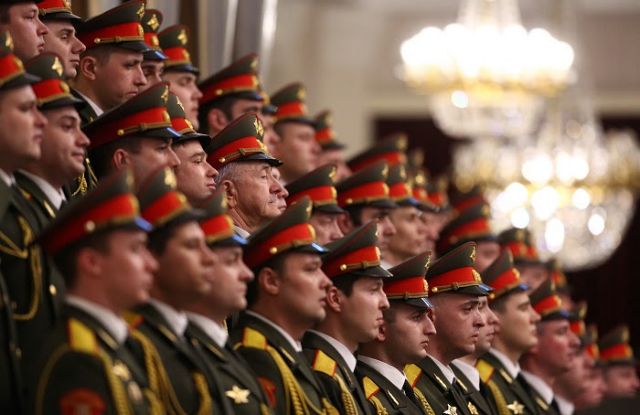 Η χορωδία του Kόκκινου Στρατού το Δεκέμβριο στην Ελλάδα