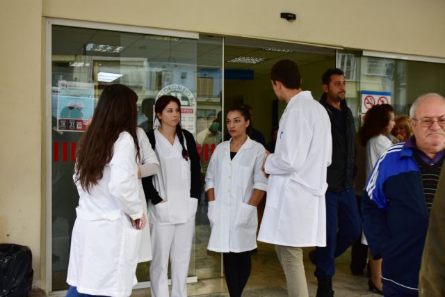 Απλήρωτοι από τον Οκτώβριο οι επικουρικοί γιατροί