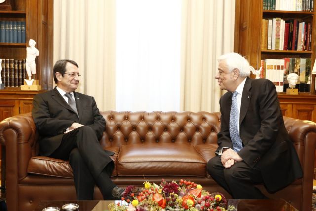 Συνάντηση Παυλόπουλου – Αναστασιάδη για το Κυπριακό