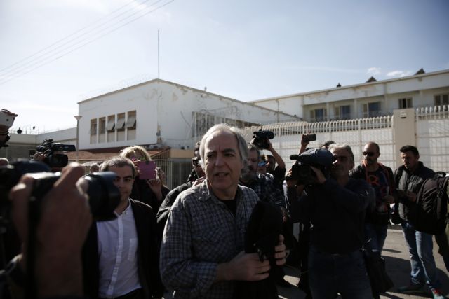 Υπό στενή αστυνομική παρακολούθηση ο Κουφοντίνας