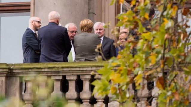 Μειώθηκε η στήριξη των Γερμανών σε κυβέρνηση συνεργασίας