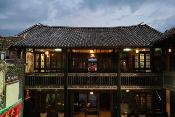 Κίνα: Ο καθαριστής χαλιών που έφτιαξε ένα ιδιαίτερο ξενοδοχείο