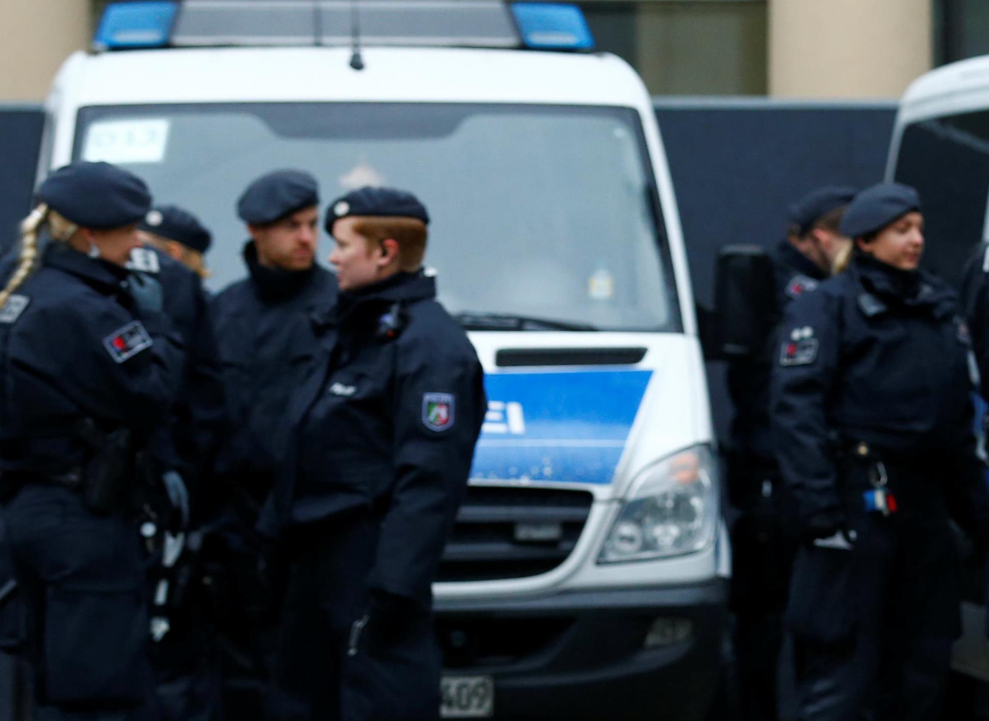 Σουηδία: Νεκρός σε διαμέρισμα με κολλημένα καλώδια στο σώμα του