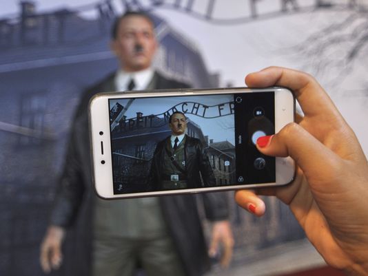 Ινδονησία: Σφοδρές αντιδράσεις για κέρινο ομοίωμα Χίτλερ σε μουσείο