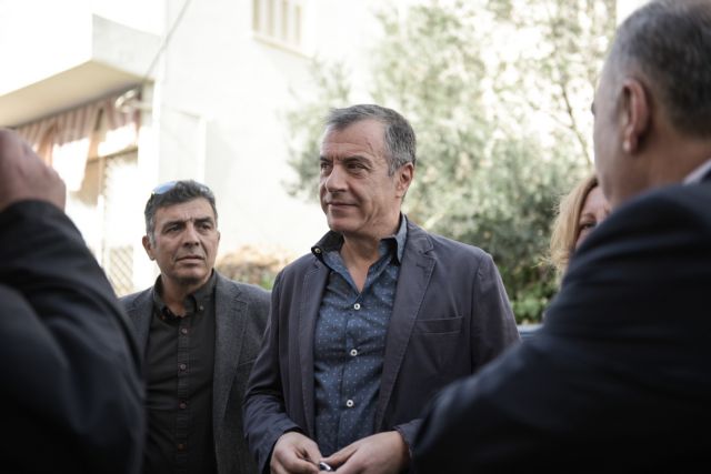 Θεοδωράκης: Η πατρίδα έχει ανάγκη από γενναίες συμμαχίες