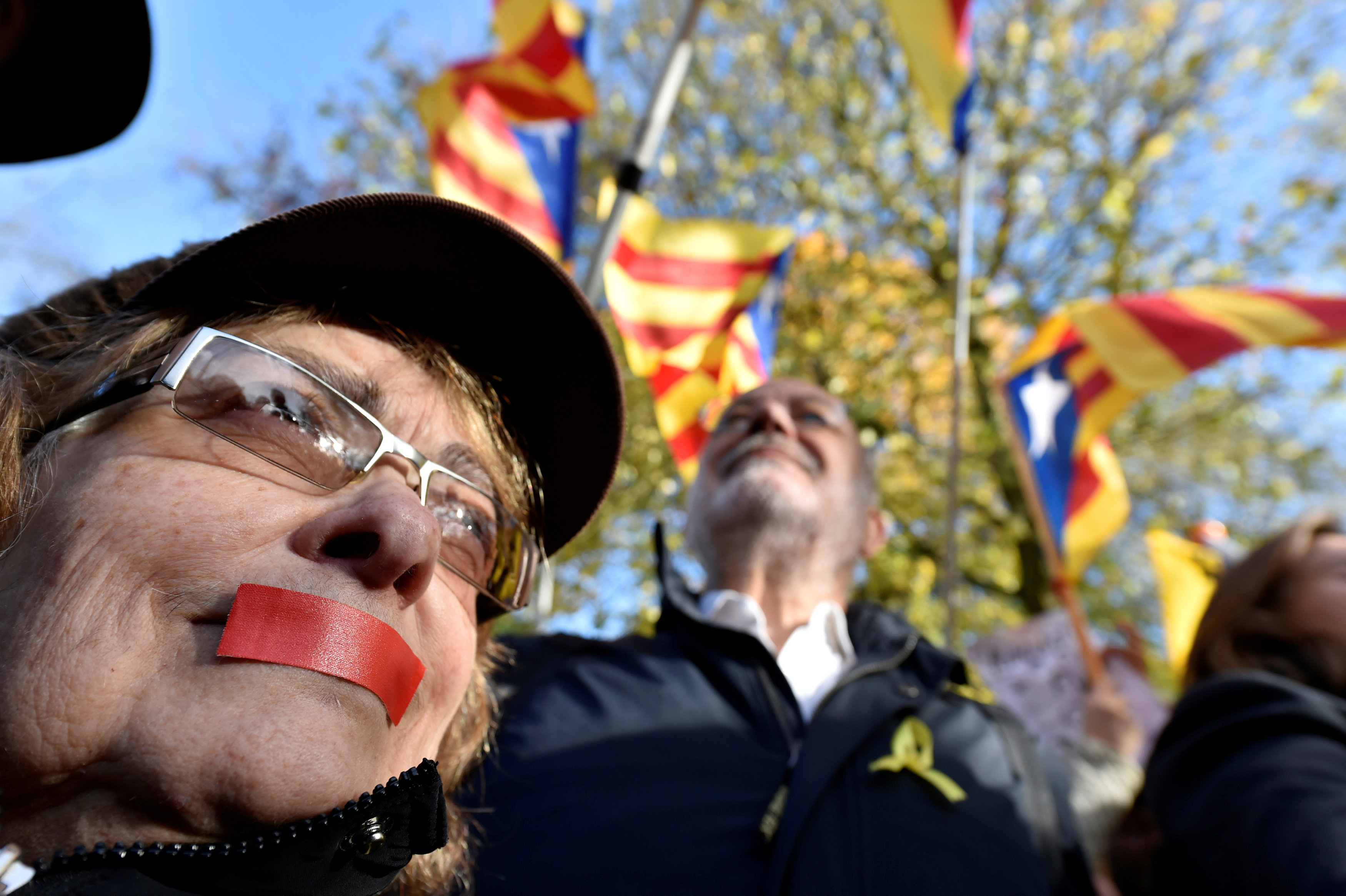 Ισπανία: Ανάμιξη Ρωσίας – Βενεζουέλας στο ζήτημα της Καταλονίας