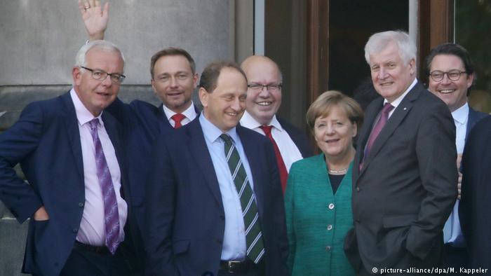 Κρίσιμη εβδομάδα ξεκινά για τη «Τζαμάικα»