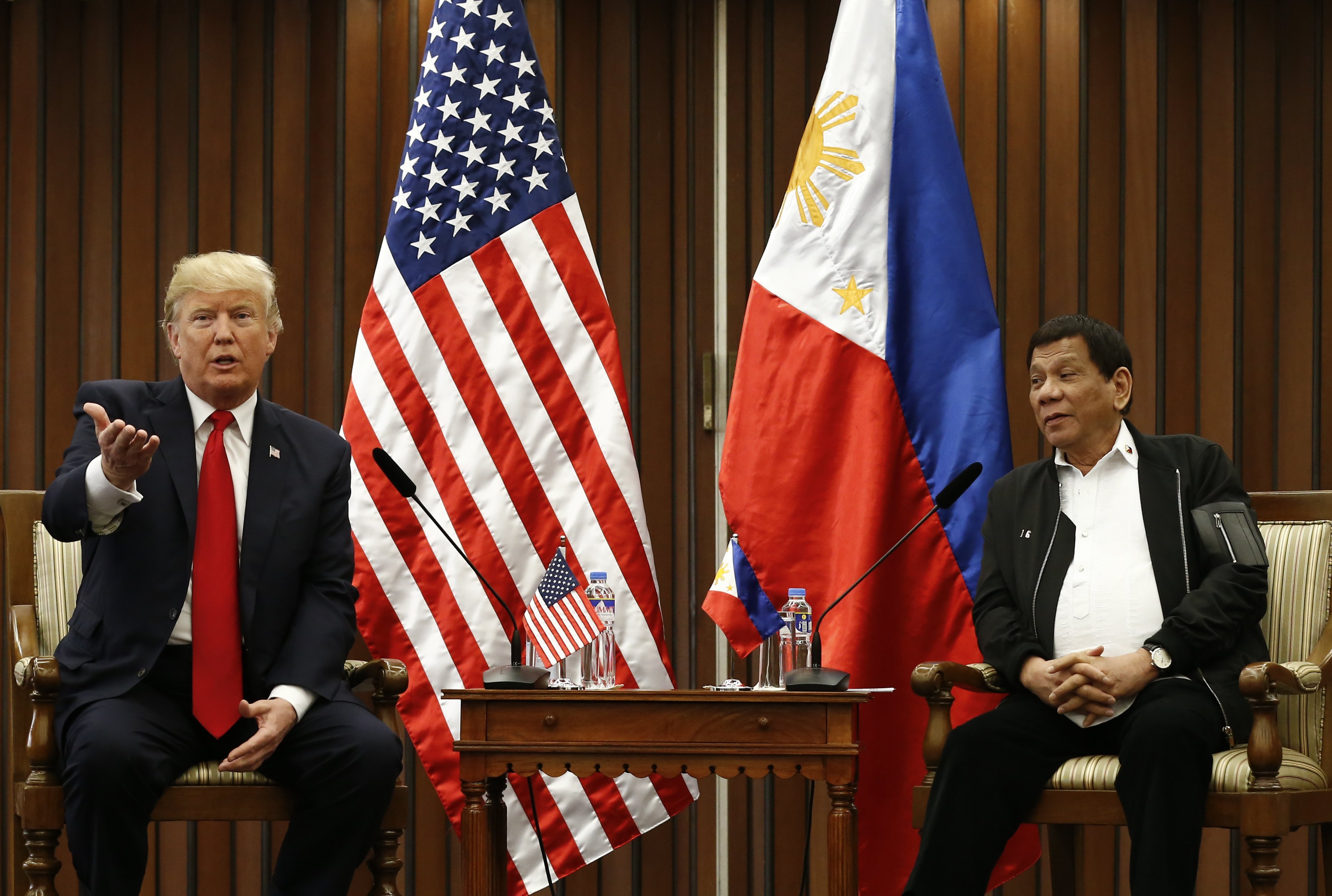 Τραμπ από Φιλιππίνες: Εξαιρετική η σχέση με Ντουτέρτε