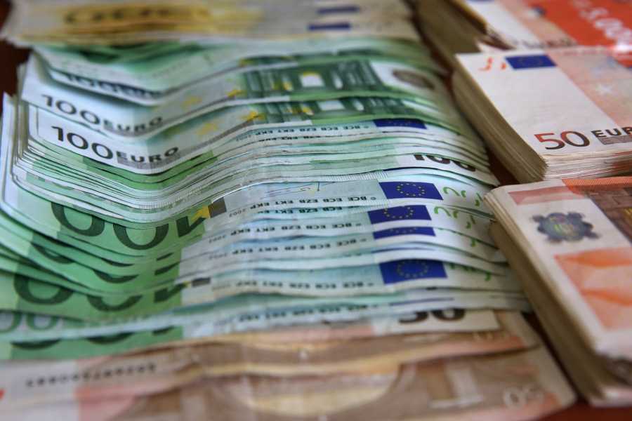 Έρχεται το swap ομολόγων αξίας 29,7 δισ. ευρώ