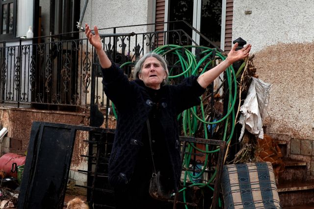 Δίκτυο Αλληλεγγύης στους πλημμυροπαθείς δημιουργούν τα ΕΛΤΑ