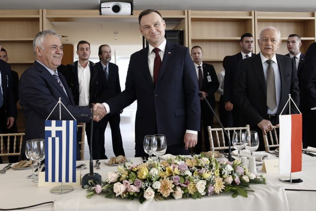 Η συνεργασία Ελλάδας- Πολωνίας στη συνάντηση Δραγασάκη- Ντούντα