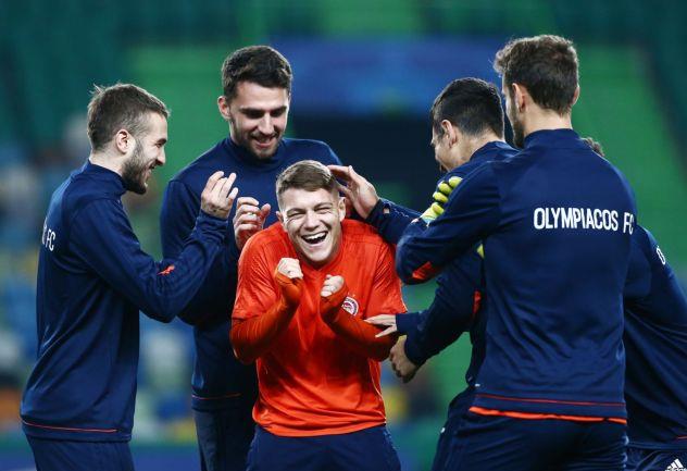 «Κατασκοπεία» της Μπενφίκα στον Λεονάρντο Κούτρη